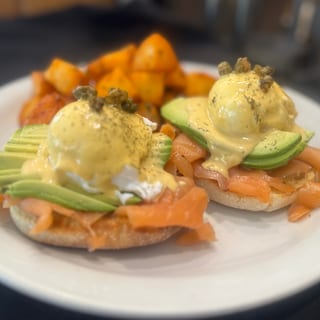 Smoked Salmon Benedict